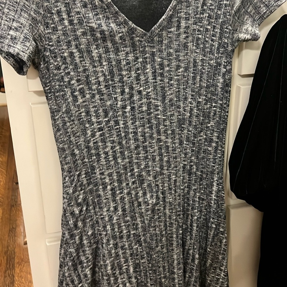 Anthropologie jersey ribbed dress. XS Super flattering!